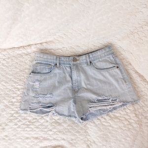 Forever 21 Size 26 Light Wash Distressed Denim Jean Shorts